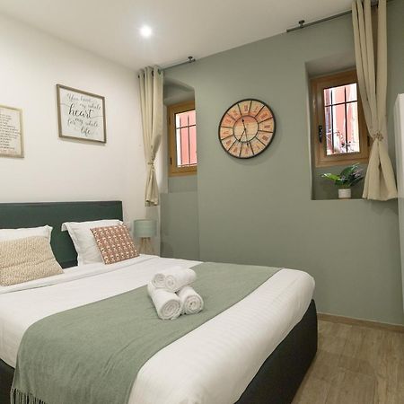 Le Mattoni 2 Lägenhet Menton Exteriör bild