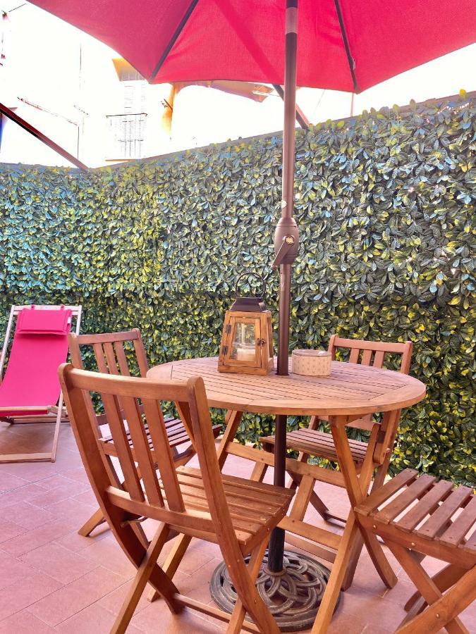 Le Mattoni 2 Lägenhet Menton Exteriör bild